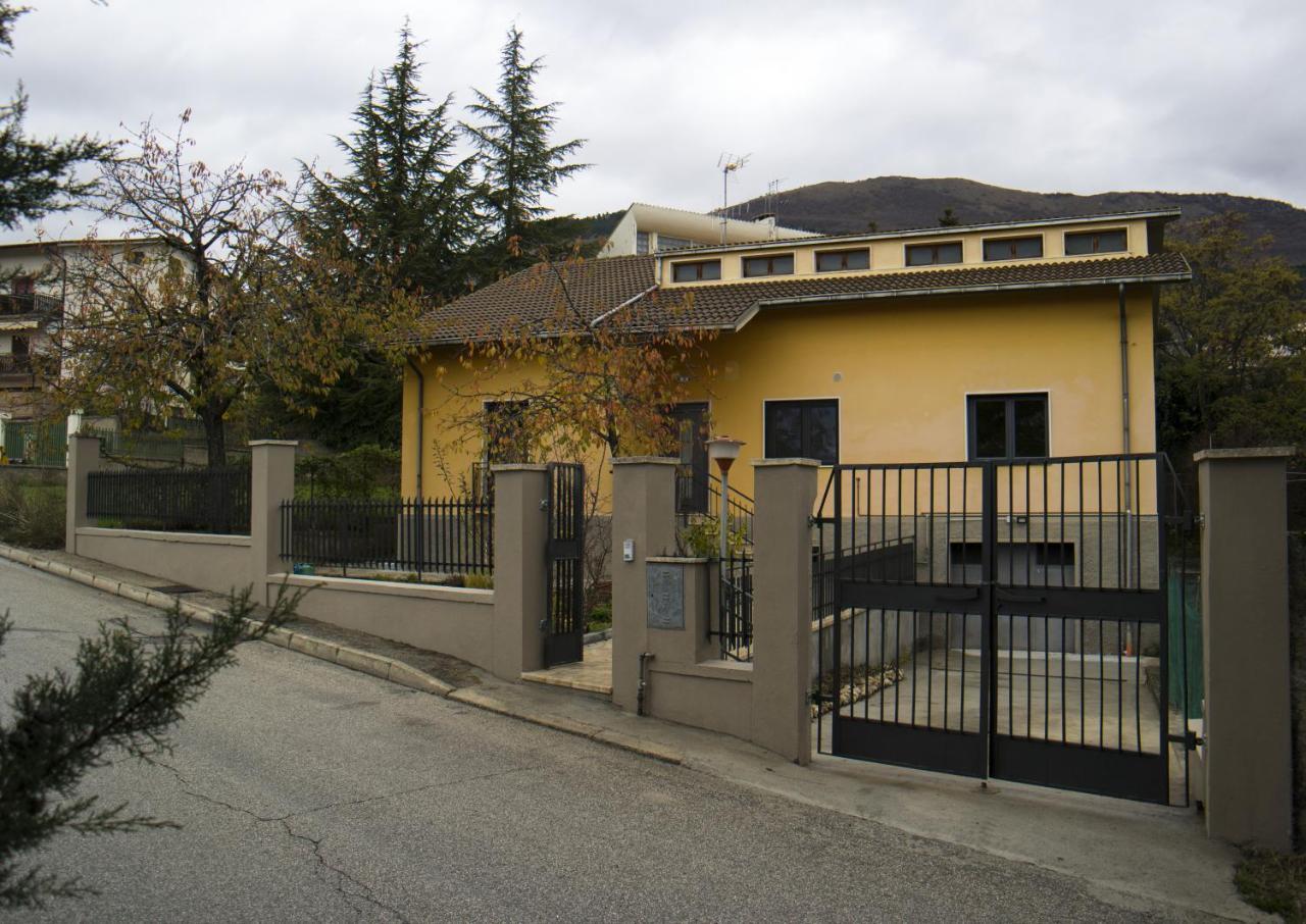 B&B A Casa Di Emy Barisciano Luaran gambar
