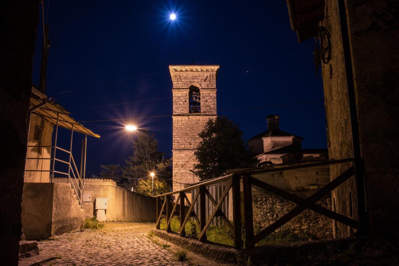 B&B A Casa Di Emy Barisciano Luaran gambar